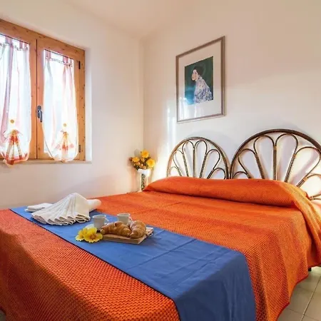 Wunderschoene Ferienwohnung In Mit Grill Und Garten Und Meerblick Und Strand In Der Naehe *